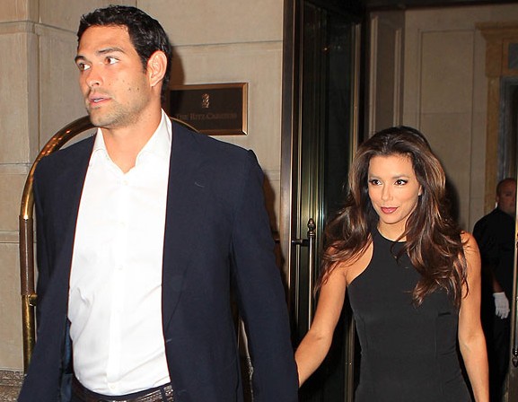 Mark-Sanchez-Eva-Longoria-Split-e1351043744494