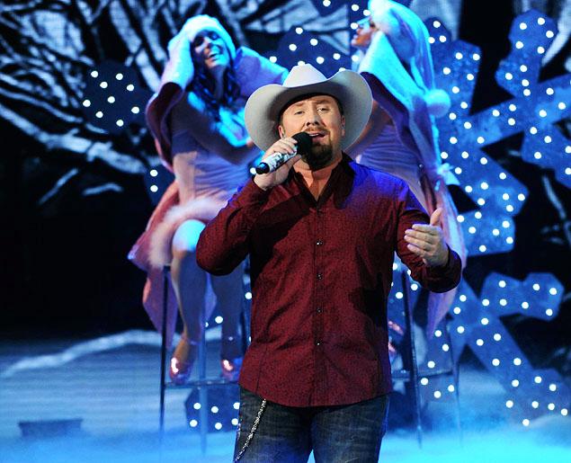 tate-stevens-x-factor-live