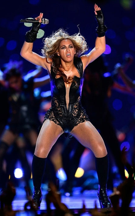 beyonce super bowl 1-64u (1)