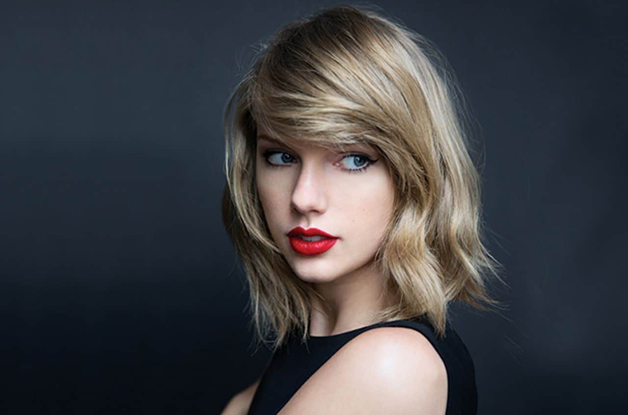 Taylor Swift Scolded Apple Music for Not Paying Artists, and Apple Caved